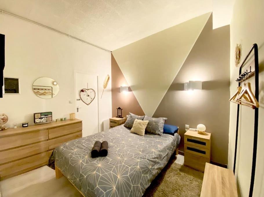 Le Jardin Secret De Nady Apartment Каркасон Екстериор снимка