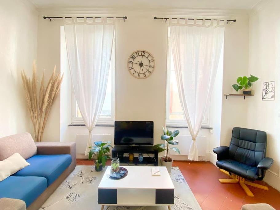 Le Jardin Secret De Nady Apartment Каркасон Екстериор снимка